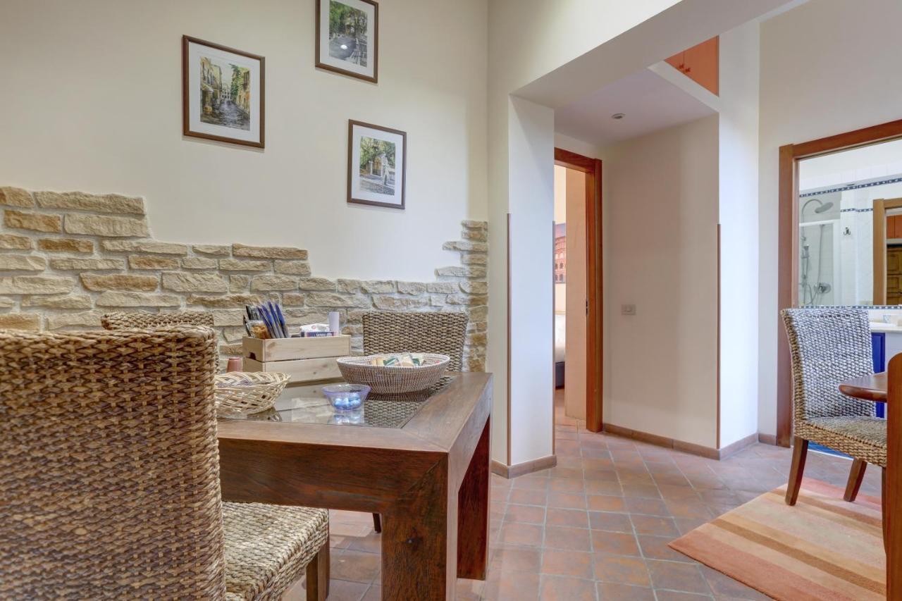 Colosseo Residenza Sette Sale * Rom