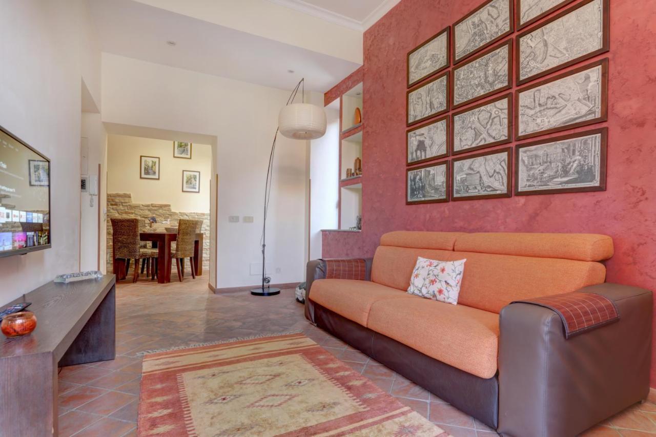 Colosseo Residenza Sette Sale * Rom